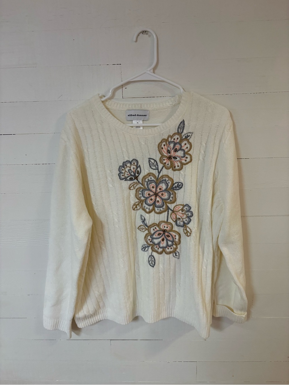 Alfred Dunner XL Ivory Cable Knit Embroidered Floral Beaded Sweater